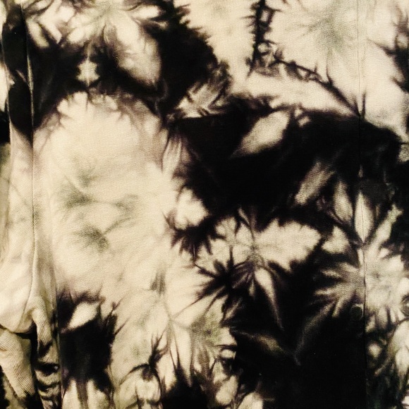 YOUNG FABULOUS & BROKE Tie Dye Long Sleeve Ruched - Picture 8 of 9